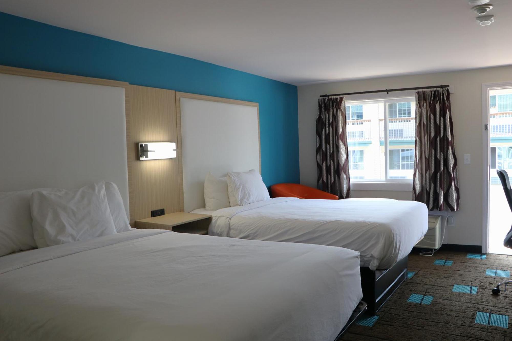 Hotel Sunbird Cape Cod Annex 3*