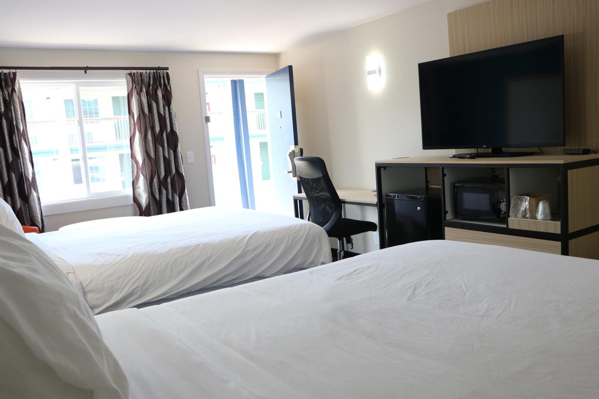 Sunbird Cape Cod Annex 3*